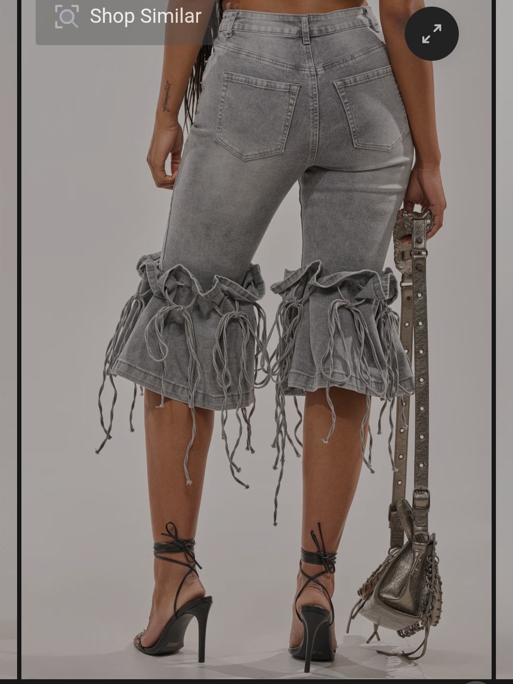 AKIRA Gray Distressed Ruffle Hem Cropped Jeans - Picture 4 of 5